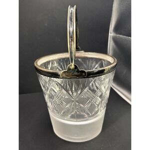Vtg Crystal Ice Bucket Silver Plate Rim  Handle Star & Diamond Ptrn Frosted Base